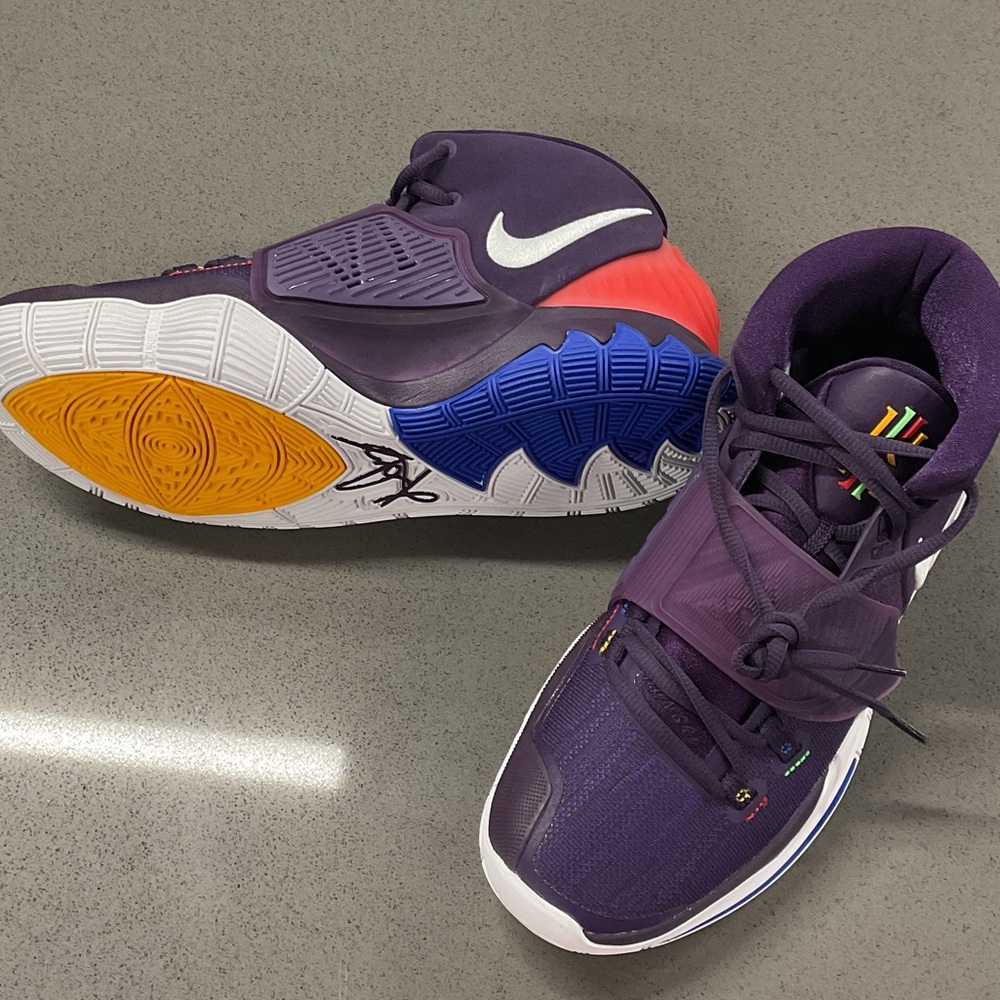 Nike KYRIE 6 purple basketball shoes